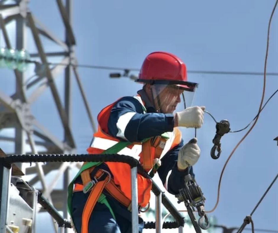 Service / Maintenance Electrician